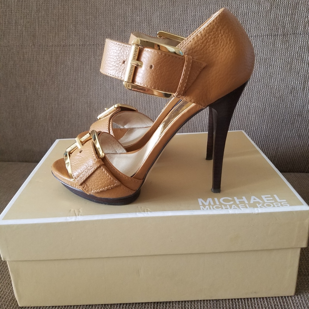 Michael Kors leather sandals